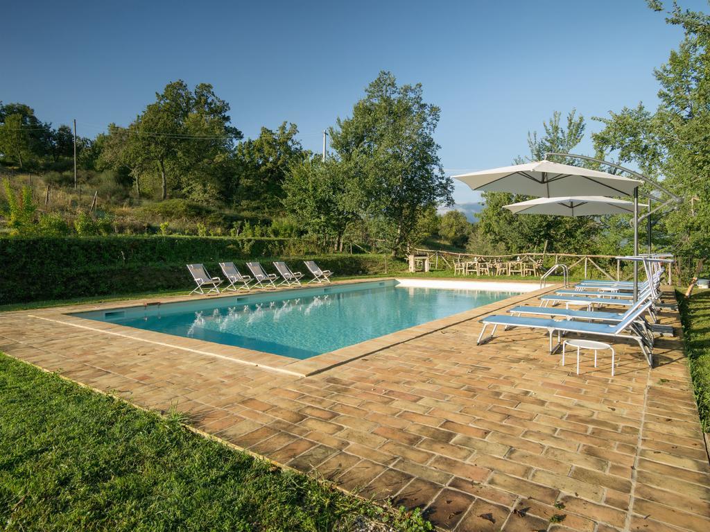 Agriturismo Spa Serpanera Sarnano Kültér fotó